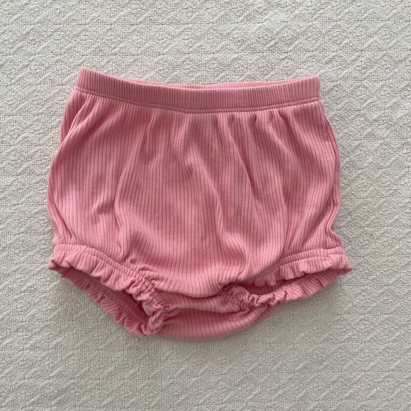 Old Navy Pink Ribbed Matching Sleeveless Set with Ruffled Back - Picture 5 of 6